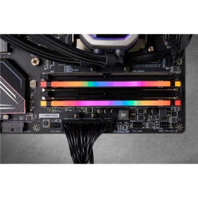 16 GB (2x8GB) DDR4-3000 Corsair Vengeance RGB Pro CL15 - Svart#3